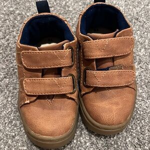 Tom’s size t5 dress shoes